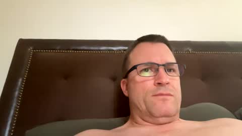 bigger22332233 online show from December 10, 2024, 9:11 pm