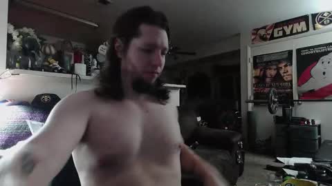 biggerisbetter21 online show from November 2, 2025, 7:44 am