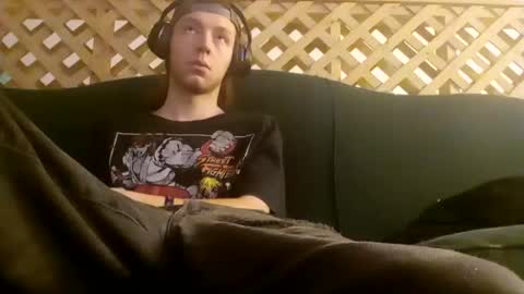 Snapshot of biggestboiiii chatting on October 8, 2025, 8:12 am biggestboiiii online show from October 8, 2025, 8:12 am