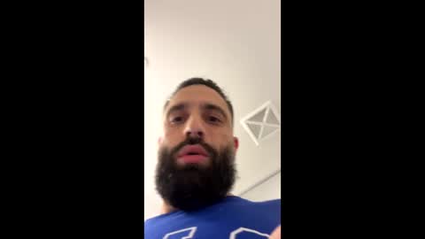 Snapshot of biggestdickyet chatting on September 23, 2025, 3:42 am biggestdickyet online show from September 23, 2025, 3:42 am