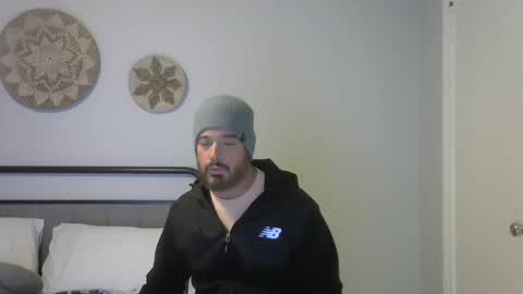 Gavin online show from December 22, 2024, 9:42 pm