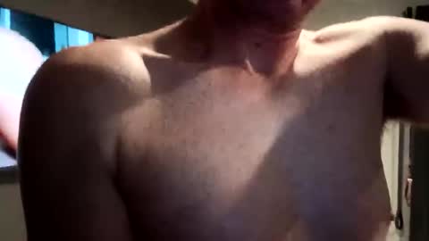 Snapshot of biggllh chatting on September 17, 2025, 6:42 pm biggllh online show from September 17, 2025, 6:42 pm