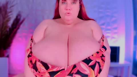 BIGGY MELON online show from May 28, 2026, 3:15 am