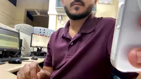 bighandsomesatisfy online show from February 15, 2026, 4:14 pm