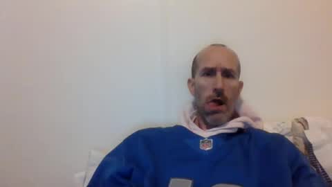 Snapshot of bighugemouthful chatting on December 6, 2024, 2:57 am Chaz online show from December 6, 2024, 2:57 am