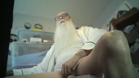 bigjeff01 online show from April 4, 2026, 3:42 pm