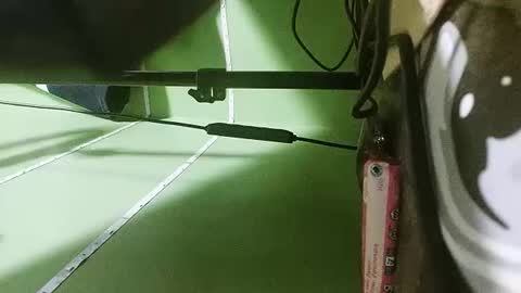 Snapshot of biglongboycock2001 chatting on September 30, 2025, 6:40 am BigBoy online show from September 30, 2025, 6:40 am