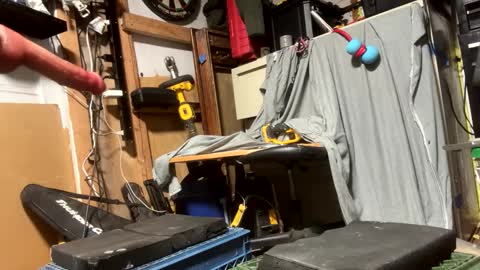 bigmanaround9 online show from February 28, 2025, 11:03 am