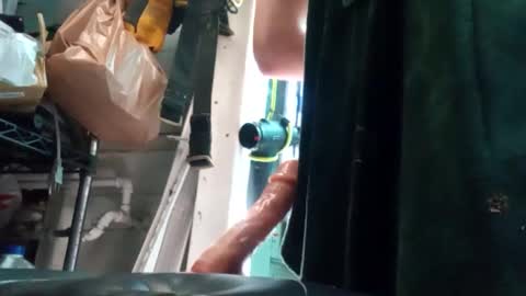 bigmanaround9 online show from February 26, 2026, 8:19 pm