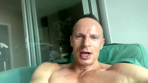bigmuscles24 online show from March 10, 2026, 5:34 am