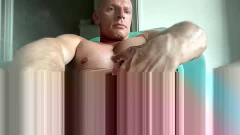 bigmuscles24 online show from March 22, 2026, 10:18 am