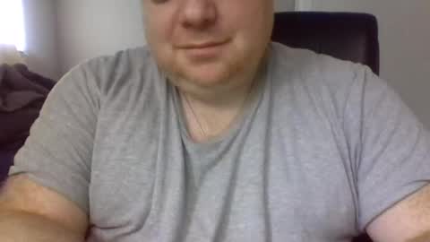 Snapshot of bigred_nyc chatting on February 6, 2025, 4:14 pm Big Red online show from February 6, 2025, 4:14 pm