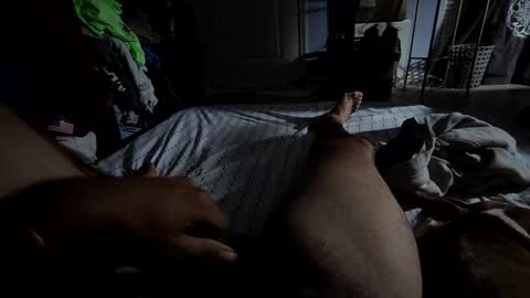 bigsakzack31 online show from April 14, 2026, 2:39 am