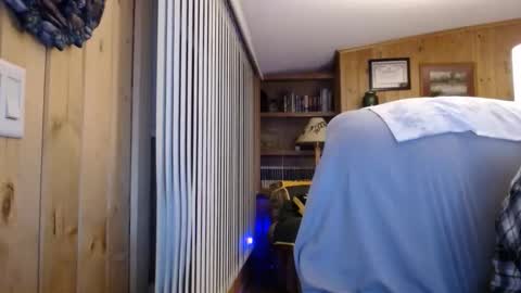 bigthicksatisfying2 online show from April 6, 2026, 4:46 am