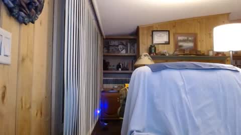 bigthicksatisfying2 online show from June 6, 2026, 3:55 am