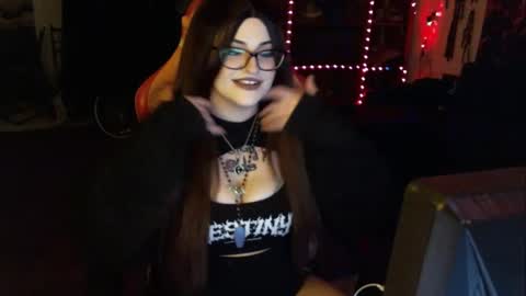 Snapshot of bigtiddygothxx chatting on November 22, 2025, 10:14 am Lealithhh online show from November 22, 2025, 10:14 am