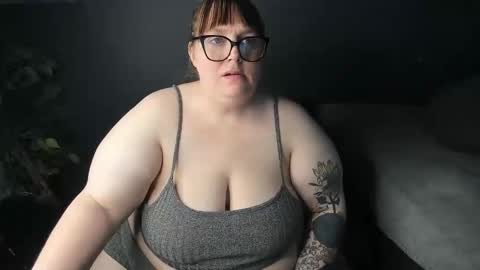 bigtittybbw online show from March 3, 2026, 5:30 pm