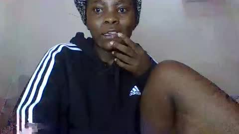 Snapshot of bilia_ebony chatting on May 17, 2026, 10:22 am Bilia online show from May 17, 2026, 10:22 am