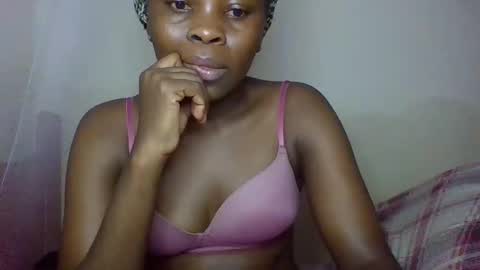 Snapshot of bilia_ebony chatting on May 20, 2026, 1:01 am Bilia online show from May 20, 2026, 1:01 am