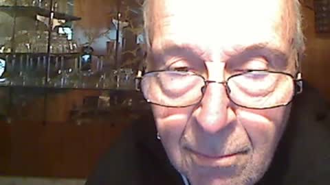 Snapshot of bill_25061 chatting on October 20, 2025, 5:24 pm bill_25061 online show from October 20, 2025, 5:24 pm