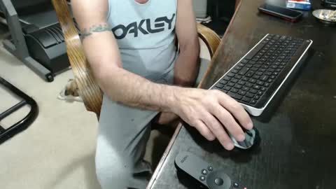 billy471 online show from December 7, 2024, 8:27 pm