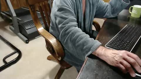 billy471 online show from January 1, 2025, 11:49 am