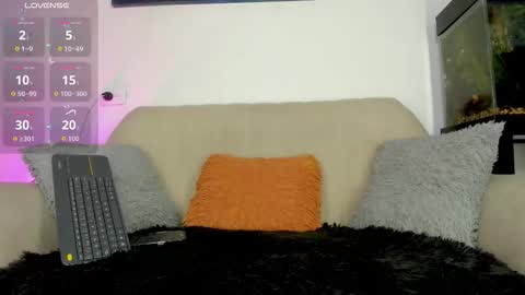 billy_morris online show from November 12, 2025, 2:56 am