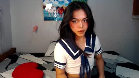 Kate online show from September 22, 2025, 4:31 pm