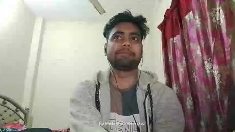 birbikrom104 online show from December 2, 2025, 6:03 pm