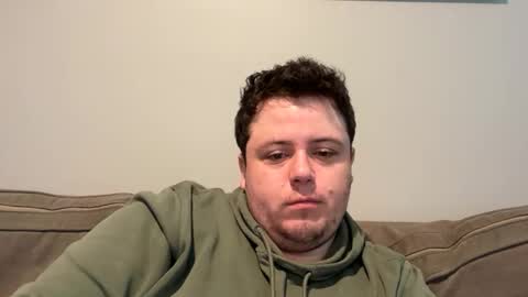 Snapshot of bisexualchubbyboy chatting on December 27, 2024, 1:32 am james online show from December 27, 2024, 1:32 am