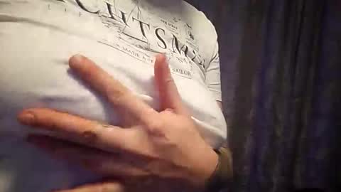 bitzzbizuu online show from January 13, 2026, 1:00 am