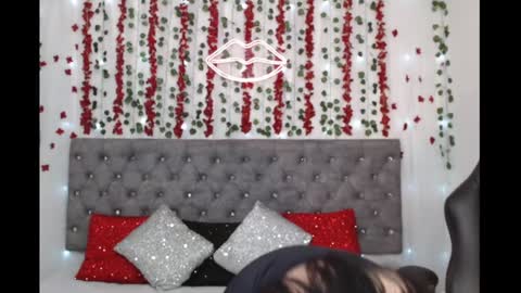 bivi  hot online show from February 1, 2025, 9:32 am