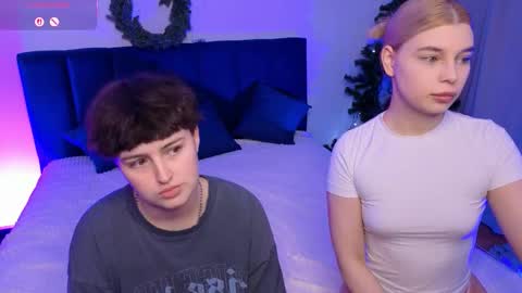 Julia online show from January 9, 2026, 2:36 am