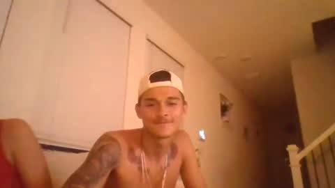 bjxxxjj online show from December 4, 2025, 2:43 am