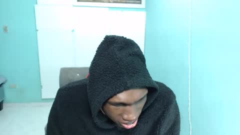 Snapshot of black30cmdick chatting on December 21, 2025, 2:13 pm maquina online show from December 21, 2025, 2:13 pm