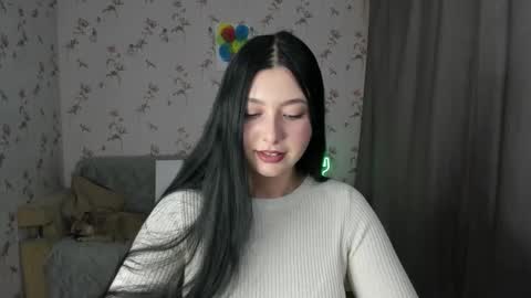 Snapshot of black_berry_bla_ck chatting on October 3, 2025, 12:24 pm black_berry_bla_ck online show from October 3, 2025, 12:24 pm