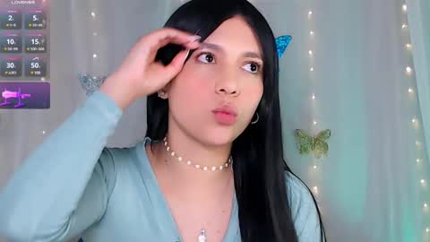 Snapshot of black_dar_ chatting on February 26, 2025, 10:15 am Sara online show from February 26, 2025, 10:15 am