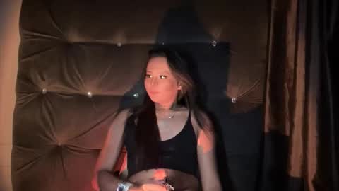 Snapshot of black_fairyxxx chatting on October 22, 2025, 5:34 pm black_fairyxxx online show from October 22, 2025, 5:34 pm