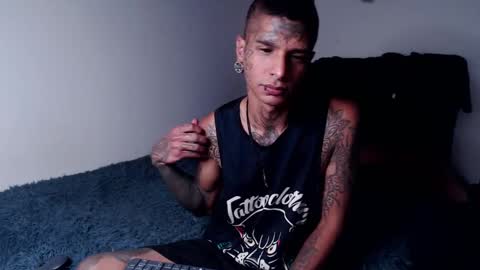 Snapshot of black_firex chatting on October 4, 2025, 9:35 pm black_firex online show from October 4, 2025, 9:35 pm