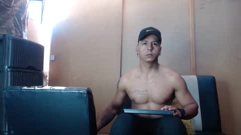 black_hot26 online show from January 7, 2025, 1:03 pm