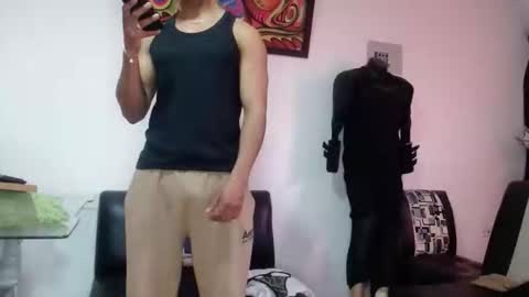 black_hot26 online show from October 4, 2025, 1:53 pm