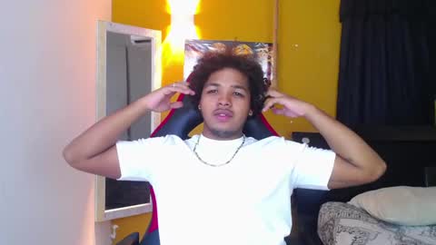 black_king_241 online show from February 26, 2025, 2:48 am