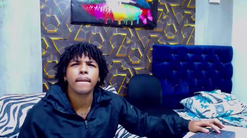 black_king_241 online show from September 17, 2025, 3:08 am