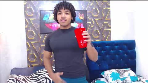 black_king_241 online show from September 27, 2025, 5:12 am