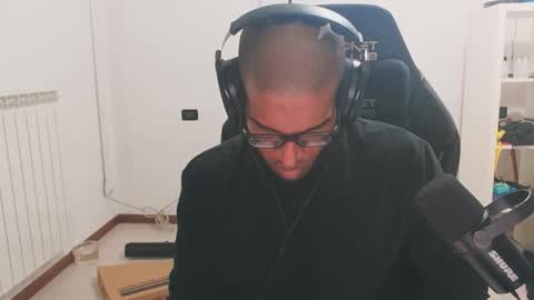 Master online show from March 12, 2026, 12:33 pm