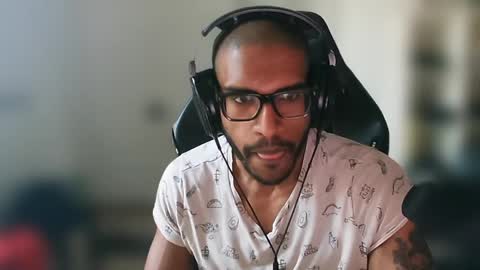 Master online show from April 19, 2026, 11:53 am