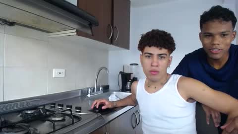 black_men9 online show from March 16, 2026, 10:14 pm