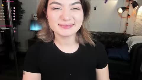 Mon Mon online show from October 22, 2025, 2:45 am