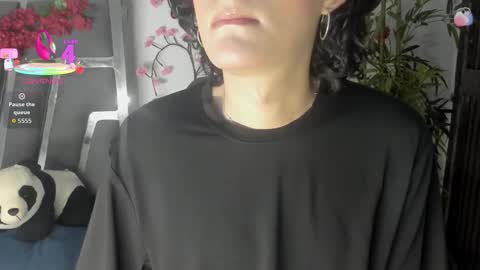 B L A C K  R O S E  online show from September 10, 2025, 11:32 am