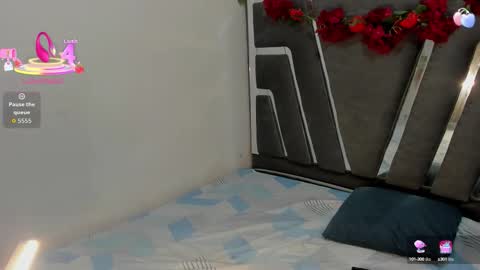 B L A C K  R O S E  online show from October 6, 2025, 11:07 am